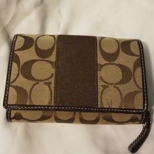 Authentic Coach wallet